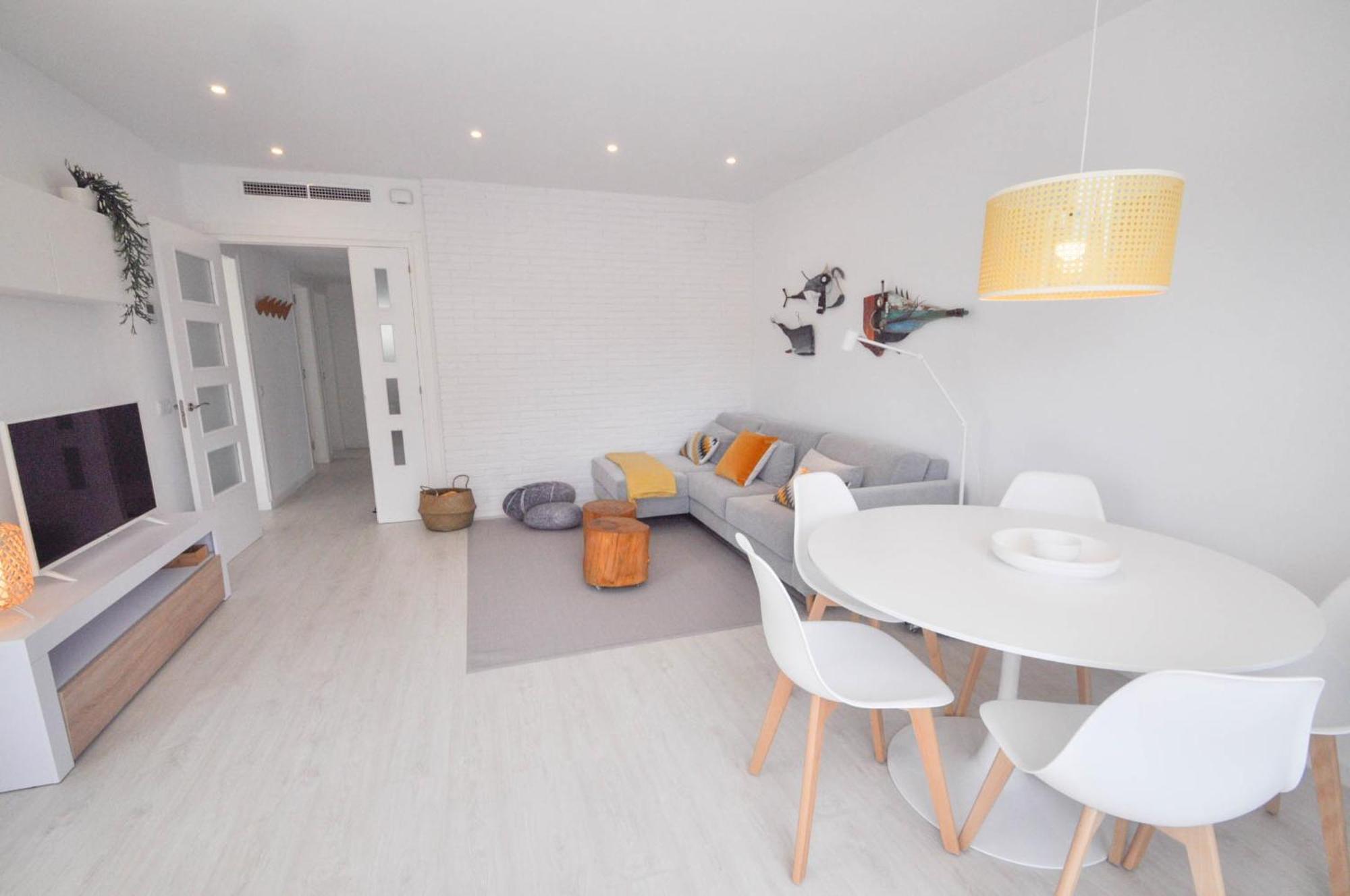 The Luxor Apartment By Hello Homes Ситжес Екстериор снимка